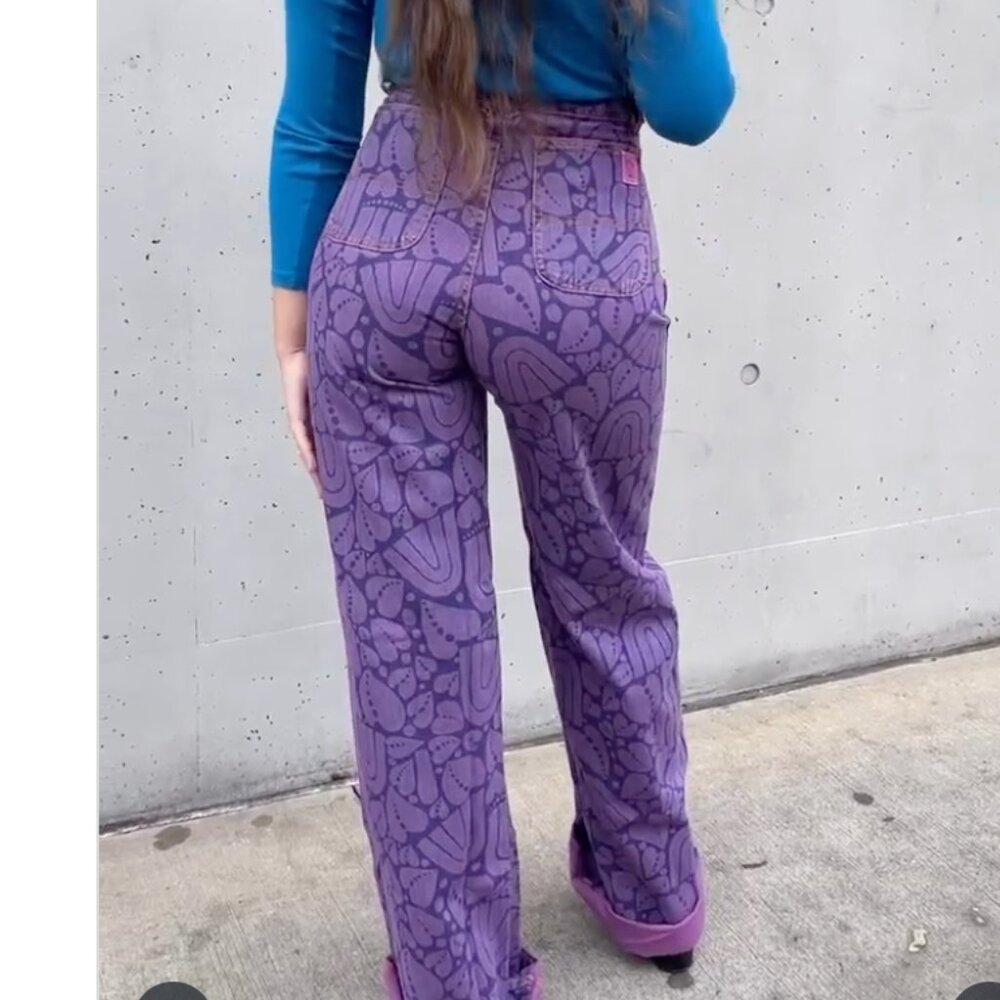 Patterned Purple Wide-Leg High-Rise Jeans